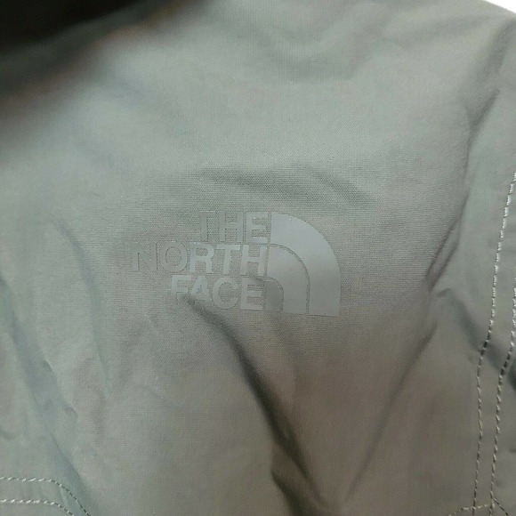 The North Face Waterproof Hooded Zoomie Jacket NWT - Picture 13 of 13